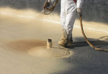 What are the benefits to spray foam roofing in Mobile?